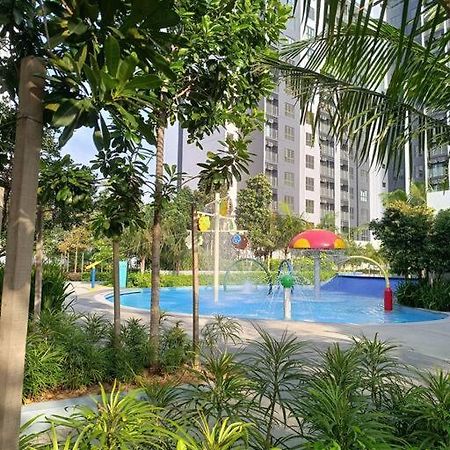 Maya Bay Residences Splashmania Gamuda Cove By Tulip Cyberjaya Exterior photo